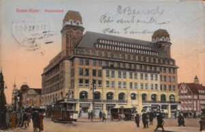 Straßenszene am Handelshof 1913, colorierte Postkarte